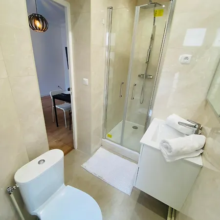 Appartement,paris Nord,eurostar,thalys,sacre-coeur Apartment *